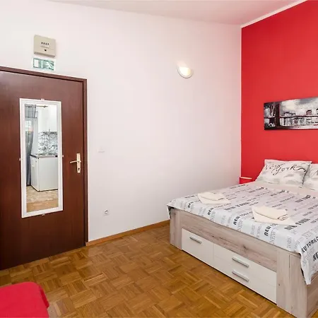 And Take It Easy Διαμέρισμα *