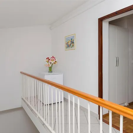 Appartement And Take It Easy Tribalj