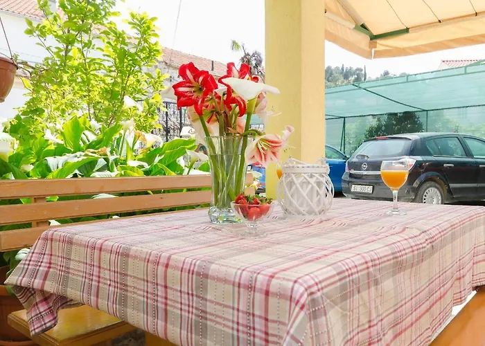 Daire And Take It Easy Tribalj